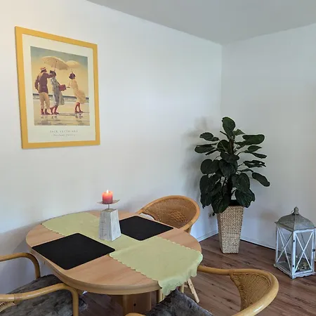 Geraeumige Mit Naehe Zum Wasser Apartment