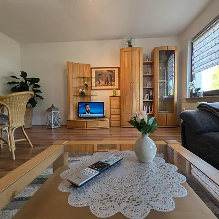 Apartment Geraeumige Mit Naehe Zum Wasser Schiffdorf